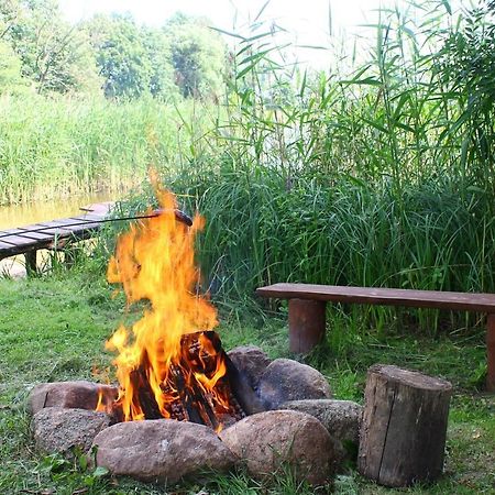 Bajkowe Mazury Domek Wakacyjny มิโคไวกี ภายนอก รูปภาพ