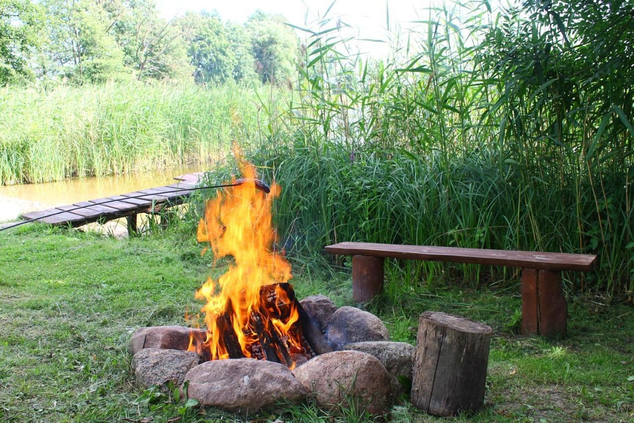 Bajkowe Mazury Domek Wakacyjny มิโคไวกี ภายนอก รูปภาพ